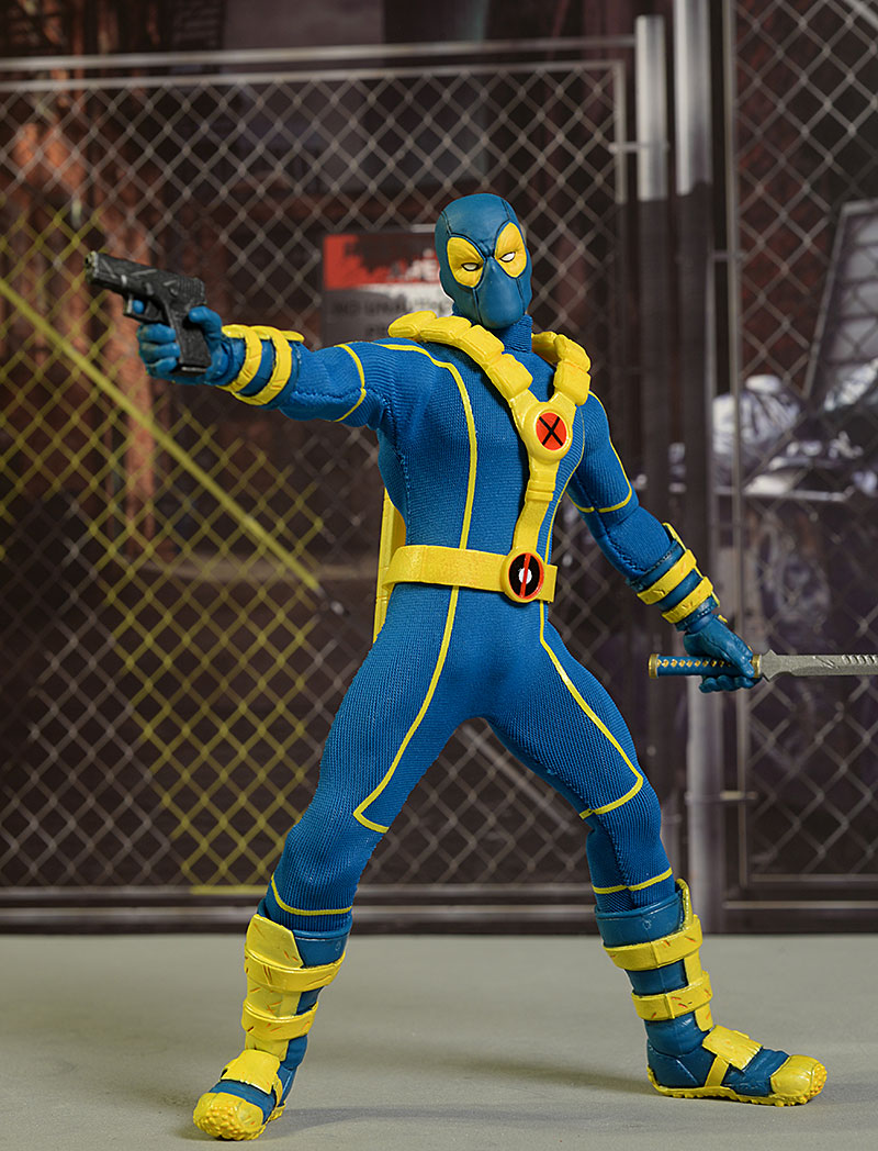 Deadpool One:12 Collective SDCC variant action figure by Mezco Toyz