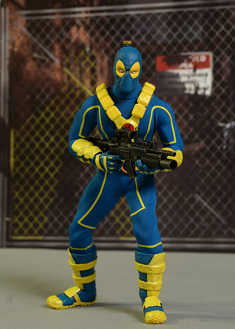 Deadpool One:12 Collective SDCC variant action figure by Mezco Toyz