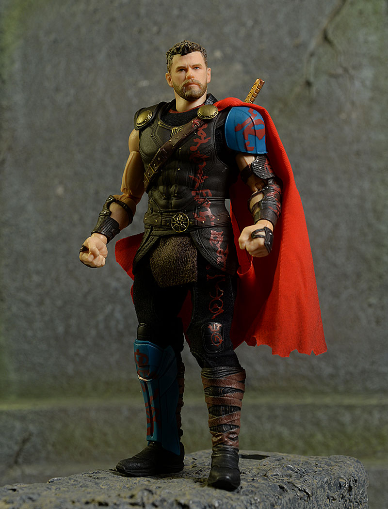 Thor Ragnarok One:12 Collective action figure by Mezco