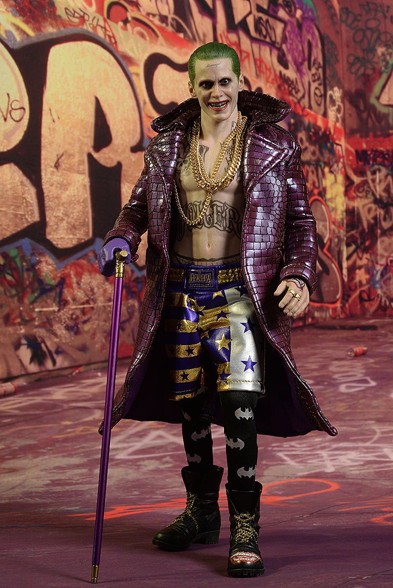 Suicide Squad Joker Purple Coat Deluxe action figure by Hot Toys