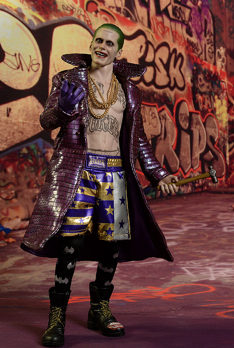 Suicide Squad Joker Purple Coat Deluxe action figure by Hot Toys