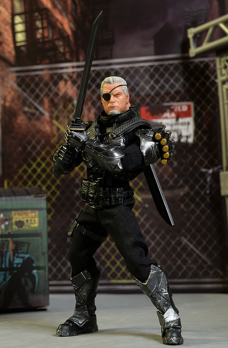 Deathstroke PX exclusive One:12 Collective action figure by Mezco