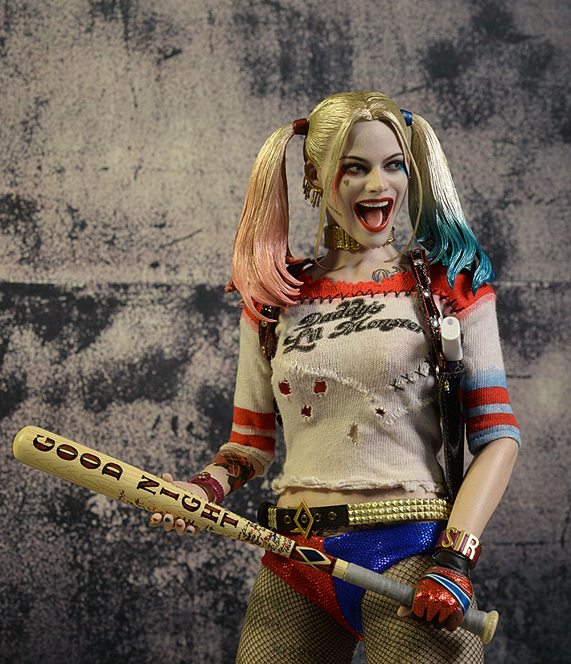 Harley Quinn Suicide Squad sixth scale action figure by Hot Toys