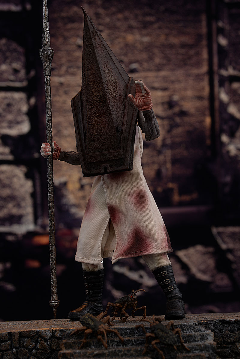 Red Pyramid Thing Silent Hill 2 One:12 action figure by Mezco