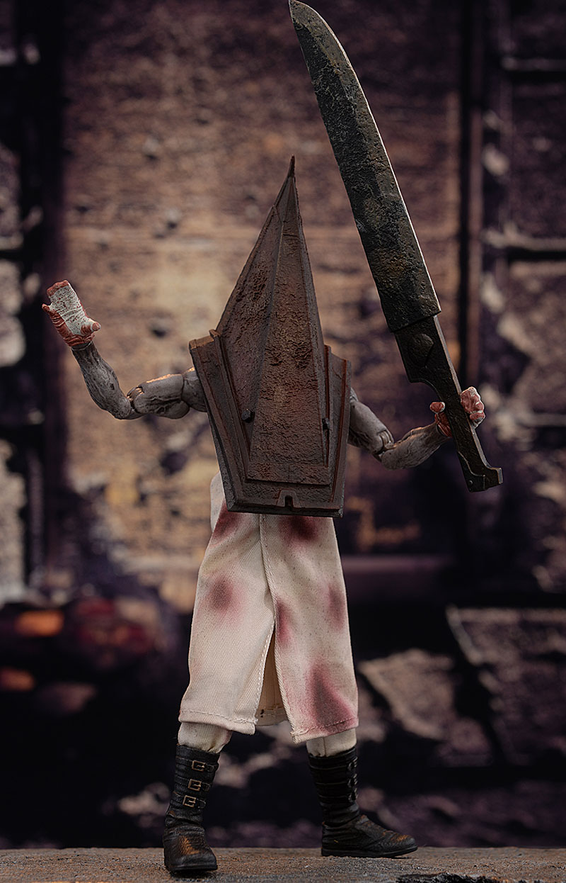 Red Pyramid Thing Silent Hill 2 One:12 action figure by Mezco